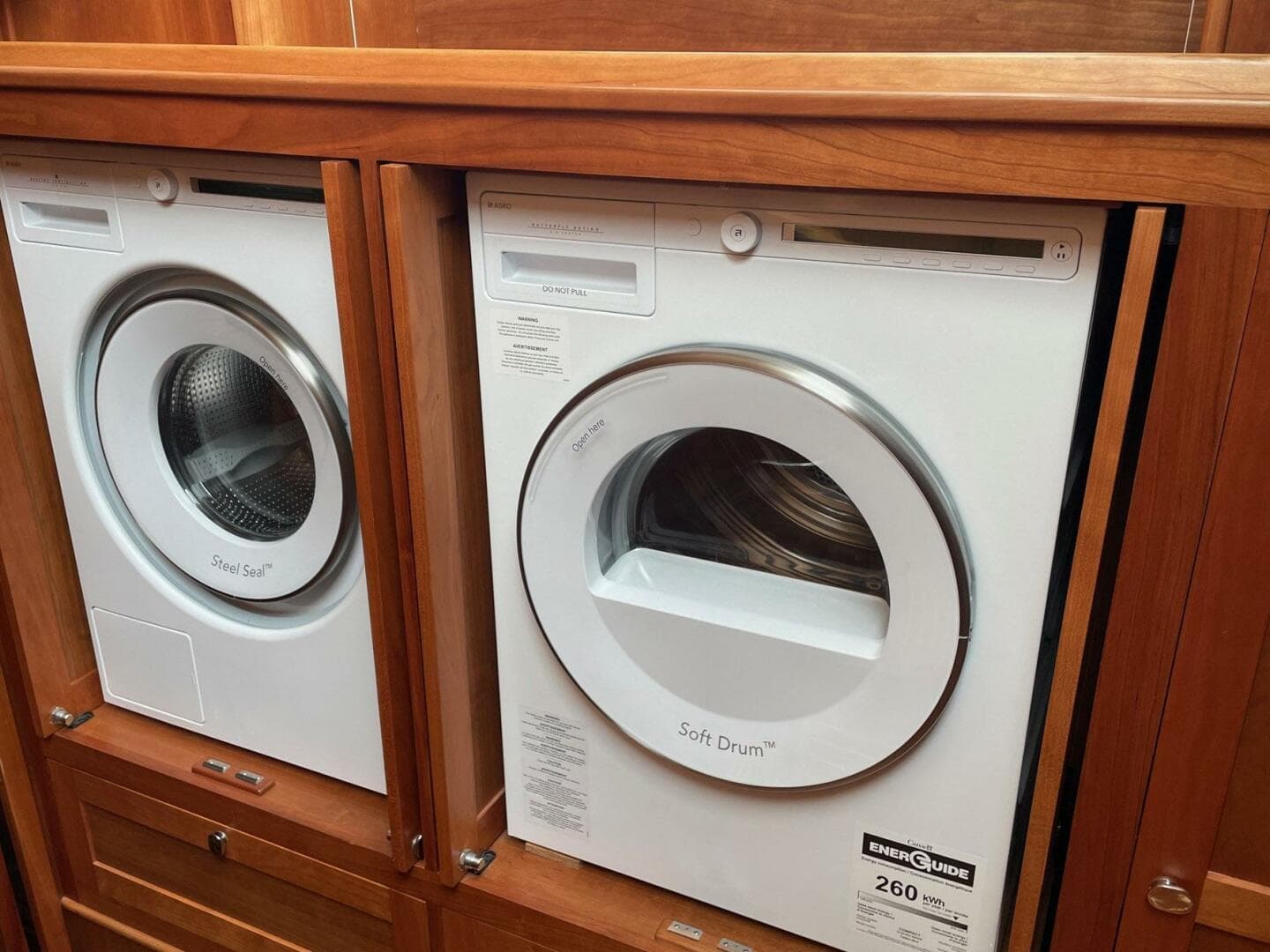 2021 Sabre 58 Salon Express — photo 26