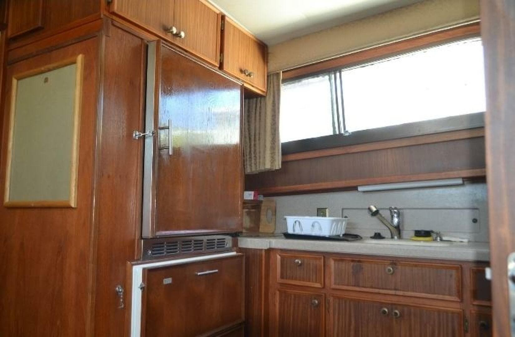 1984 Hatteras 53 Extended Deck — photo 20
