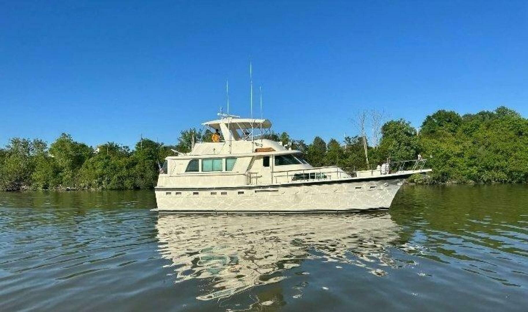 1984 Hatteras 53 Extended Deck — photo 1
