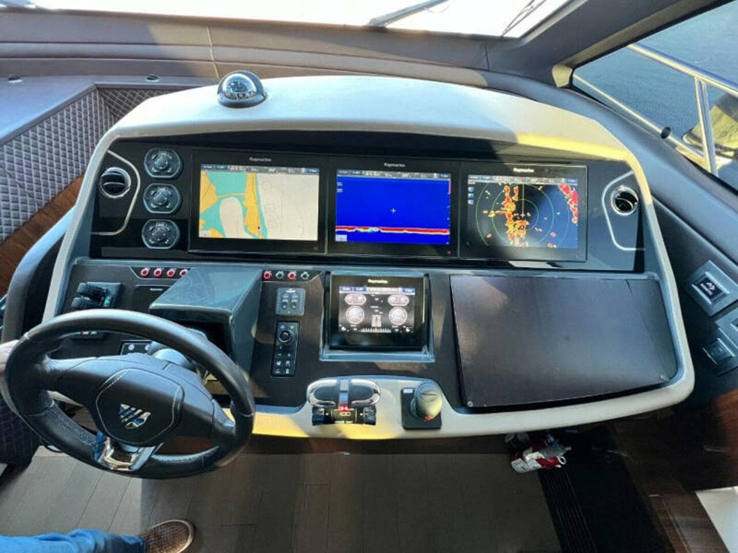 2020 Fairline Squadron — photo 58