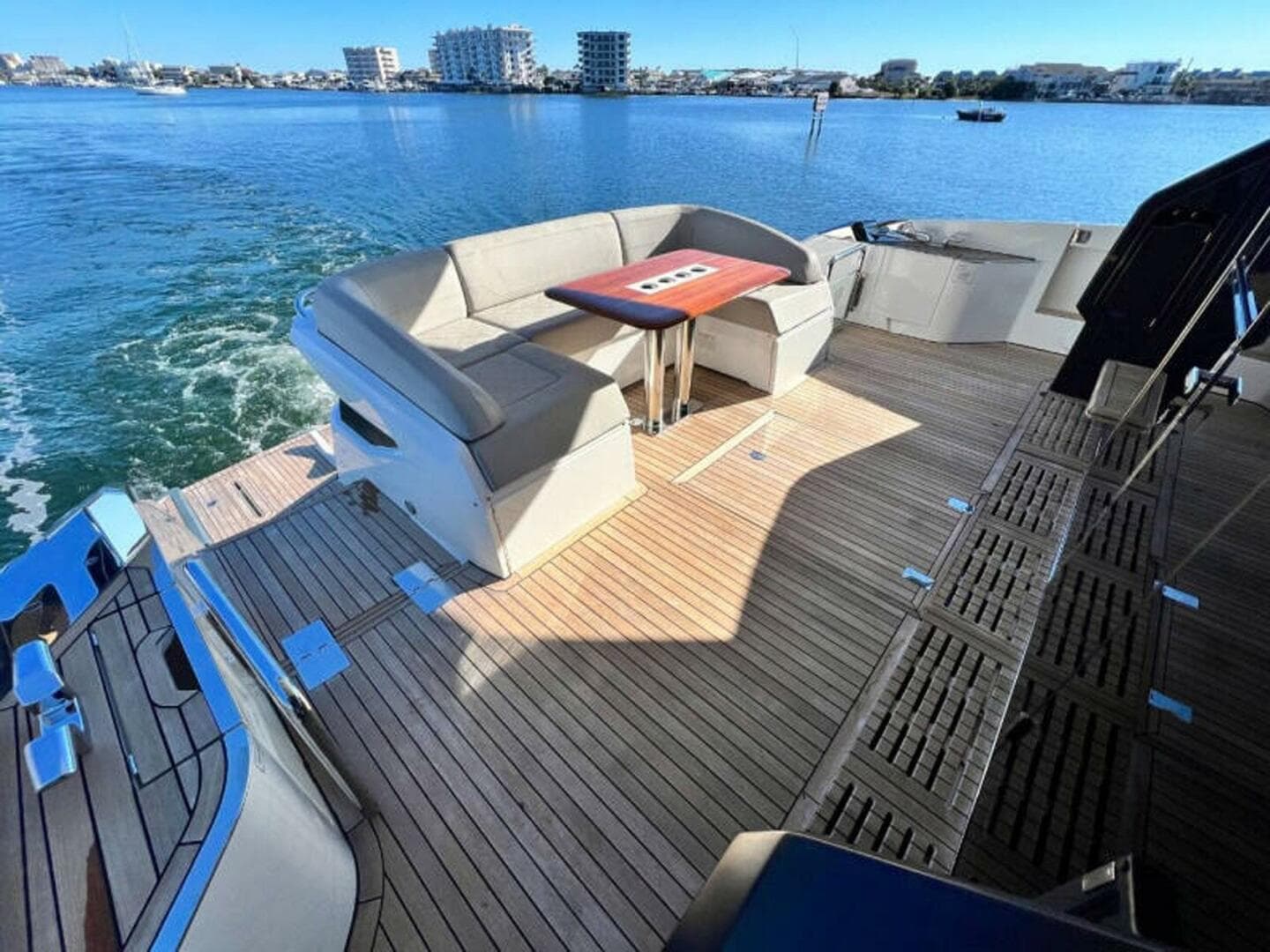 2020 Fairline Squadron — photo 71