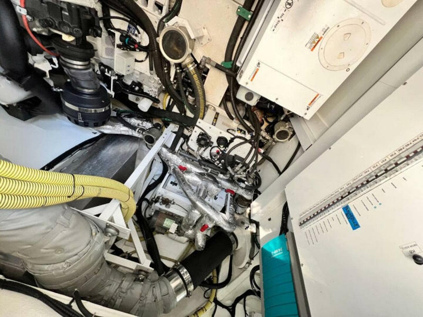 2020 Fairline Squadron — photo 79