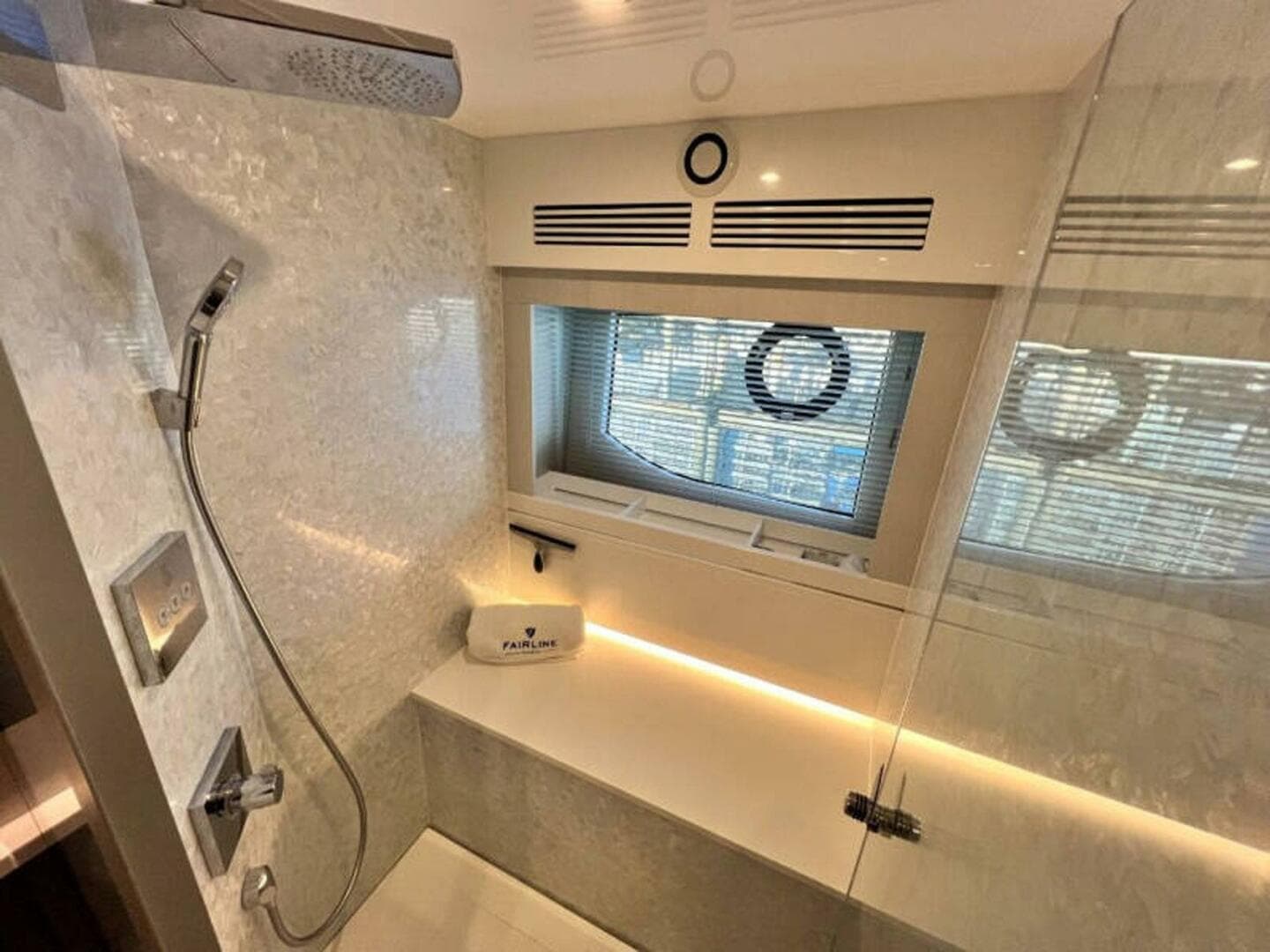 2020 Fairline Squadron — photo 51