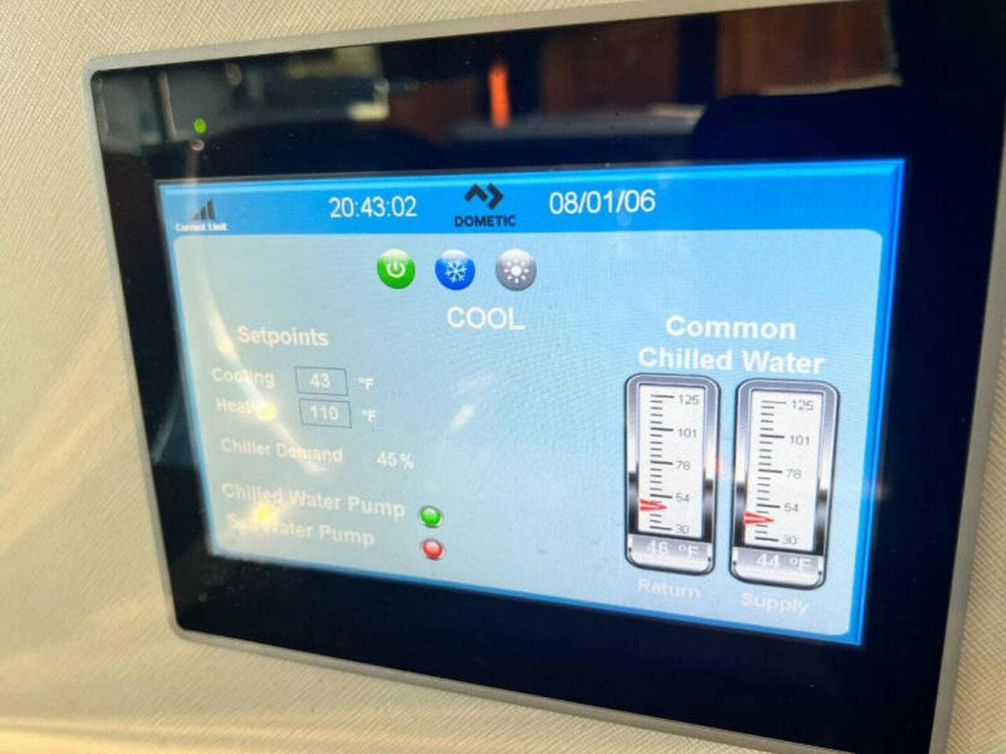 2020 Fairline Squadron — photo 61