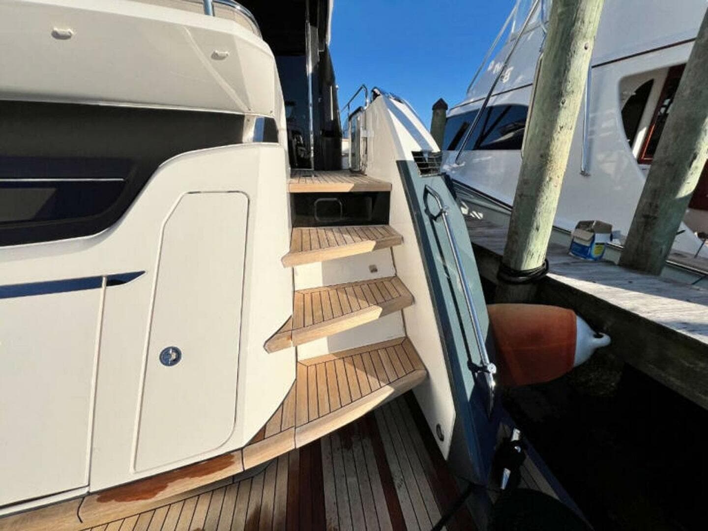 2020 Fairline Squadron — photo 84