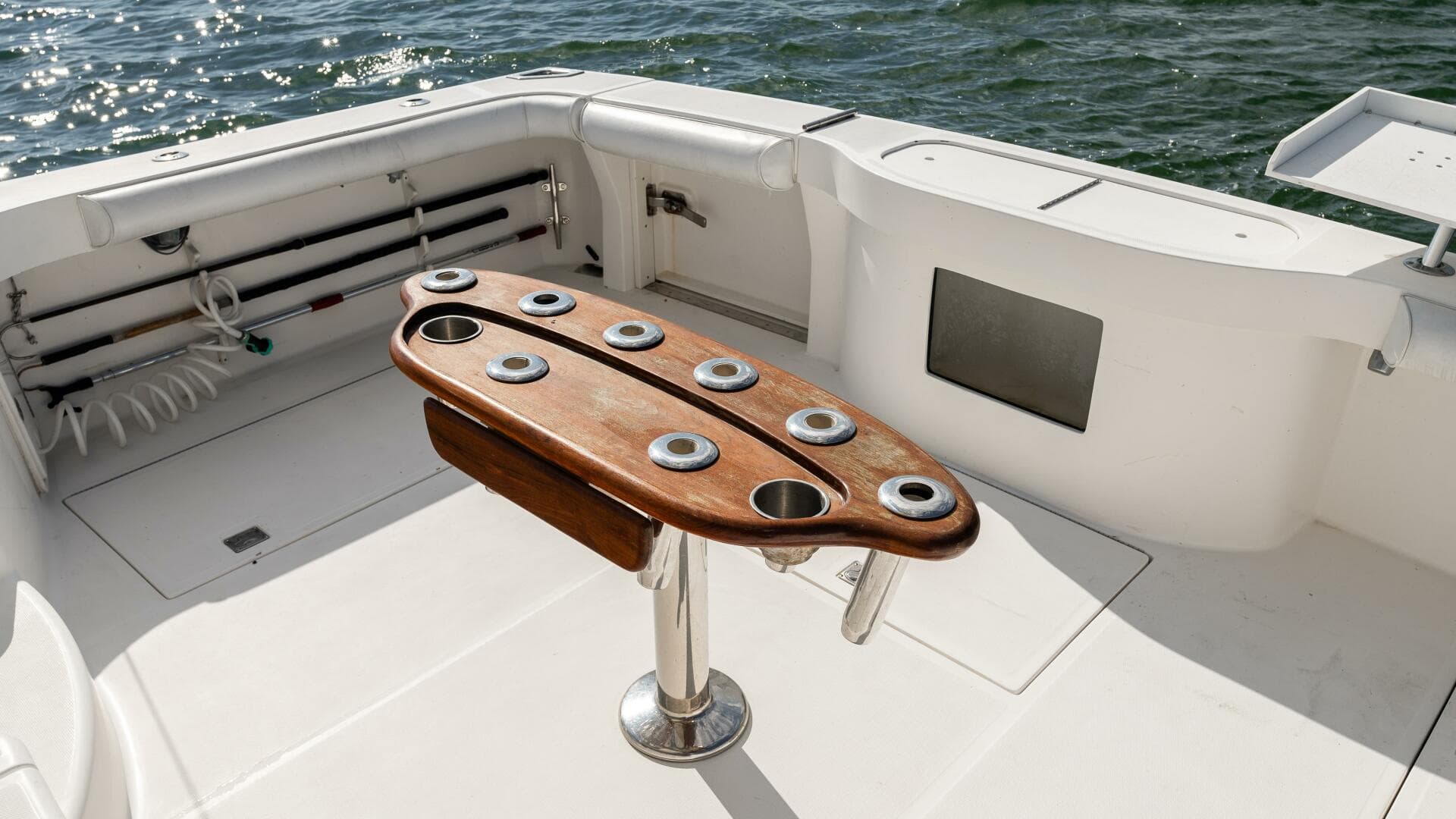 2012 Cabo 44 Htx — photo 13