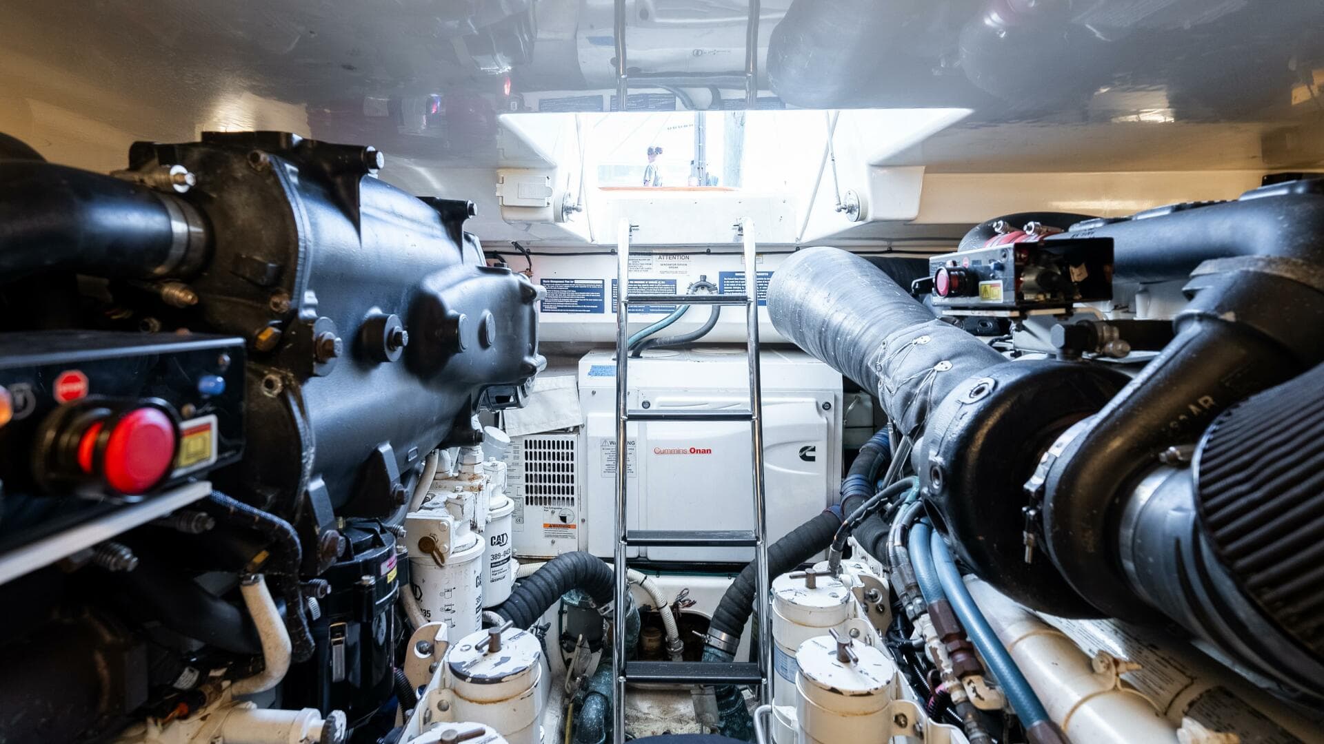 2012 Cabo 44 Htx — photo 60