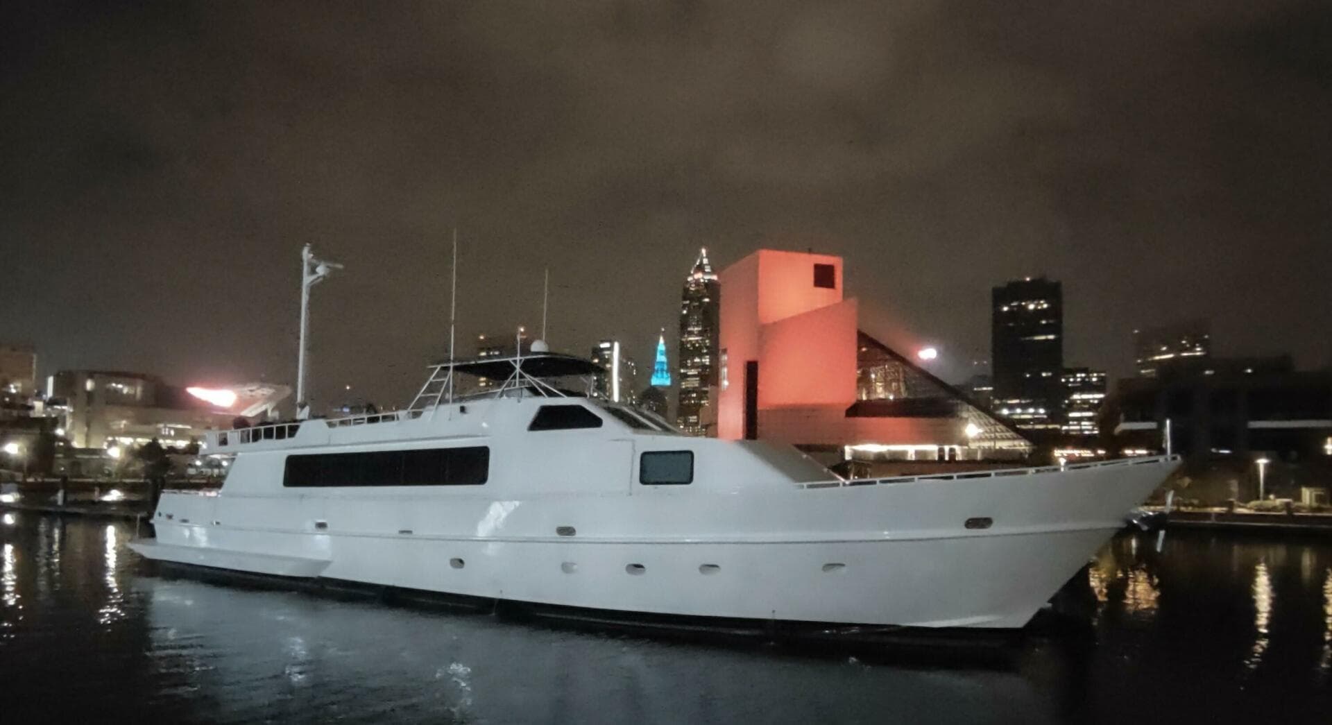 1990 Inace Expedition 88 — photo 1