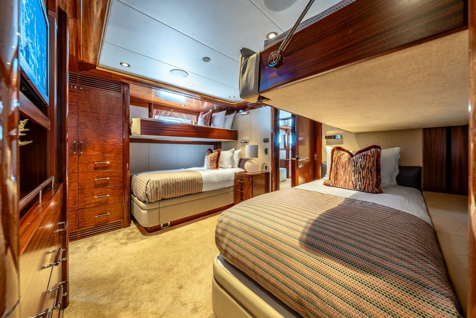 2013 Westport 164 — photo 42