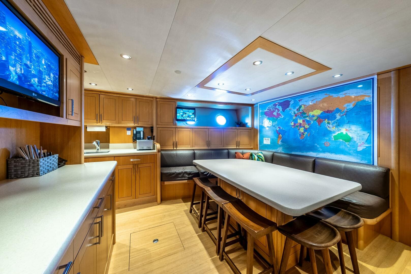 2013 Westport 164 — photo 47