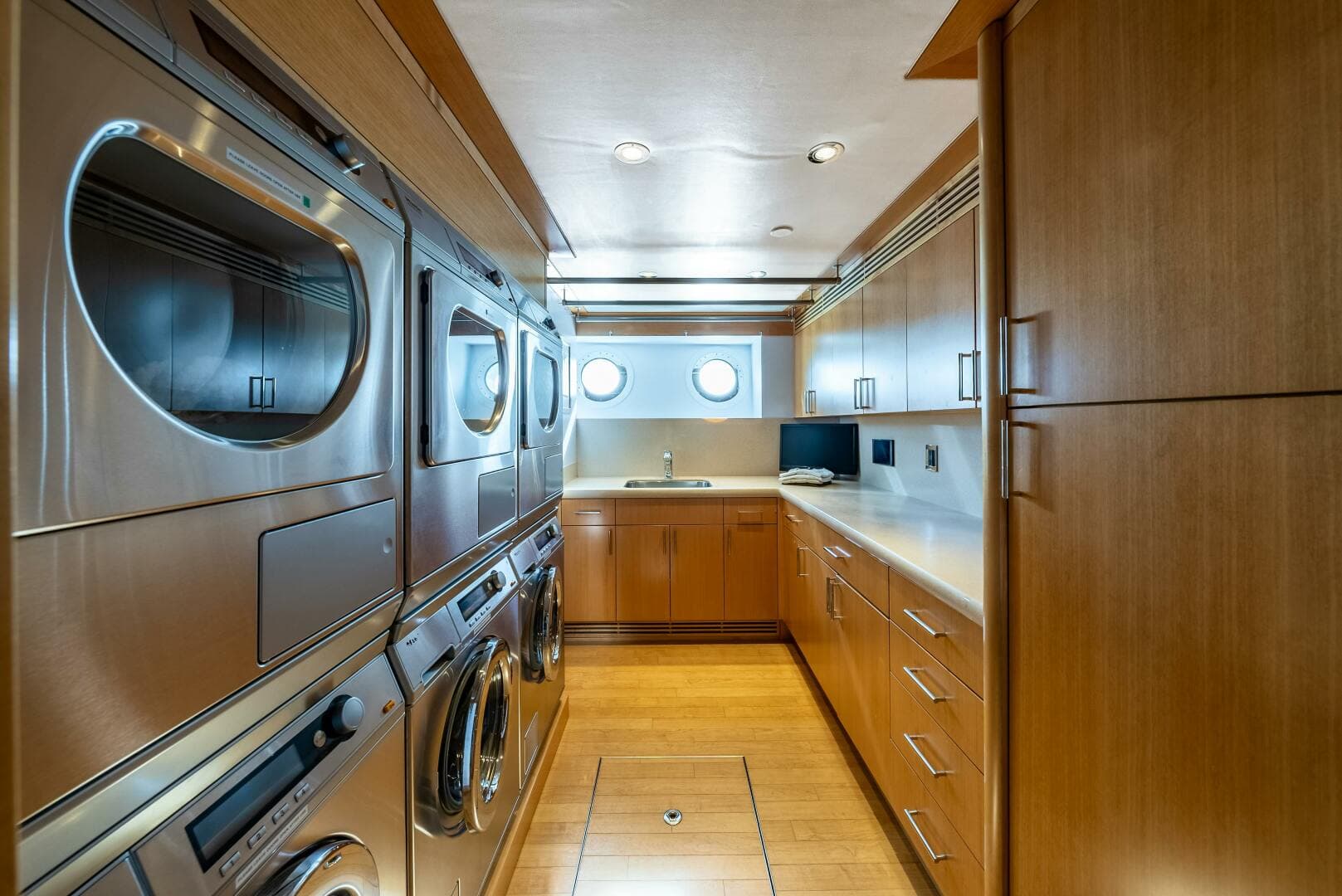 2013 Westport 164 — photo 49