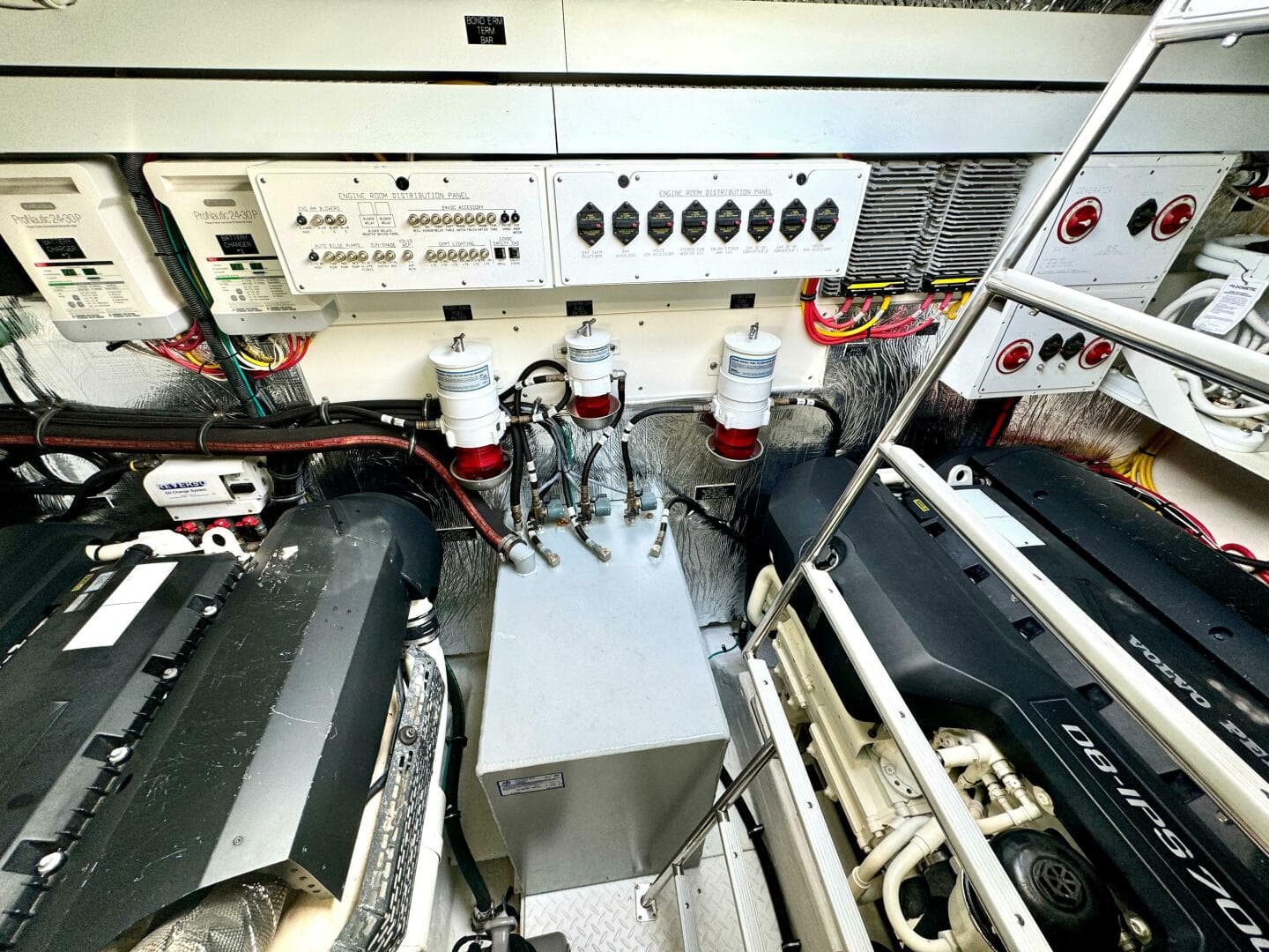 2020 Cruisers Yachts 50 Cantius — photo 59