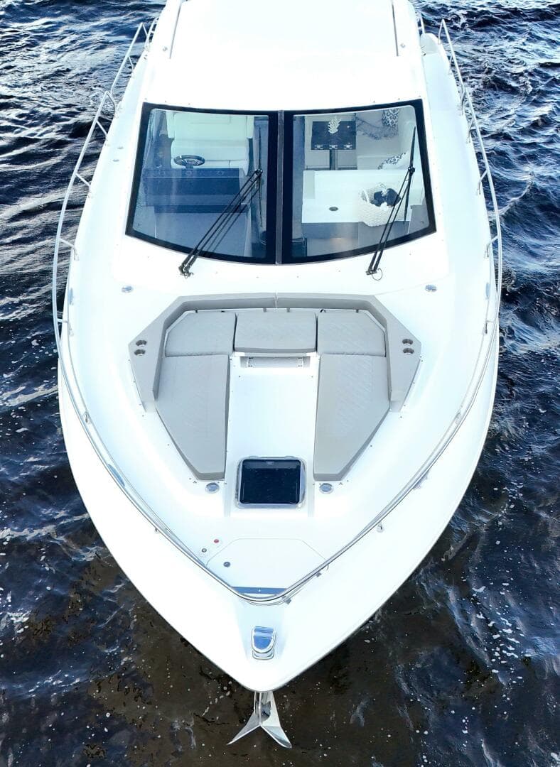 2020 Cruisers Yachts 50 Cantius — photo 40