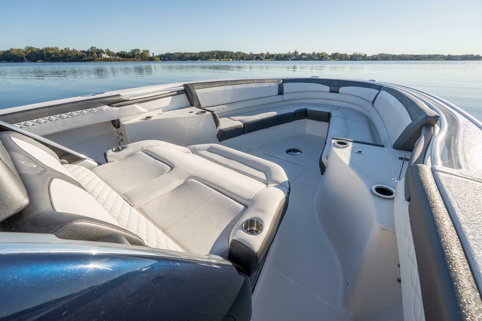 2022 Fountain 43 Nx — photo 36