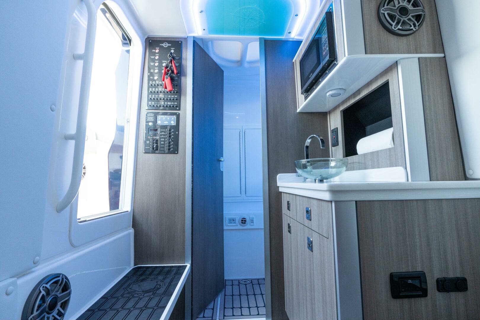 2022 Fountain 43 Nx — photo 58