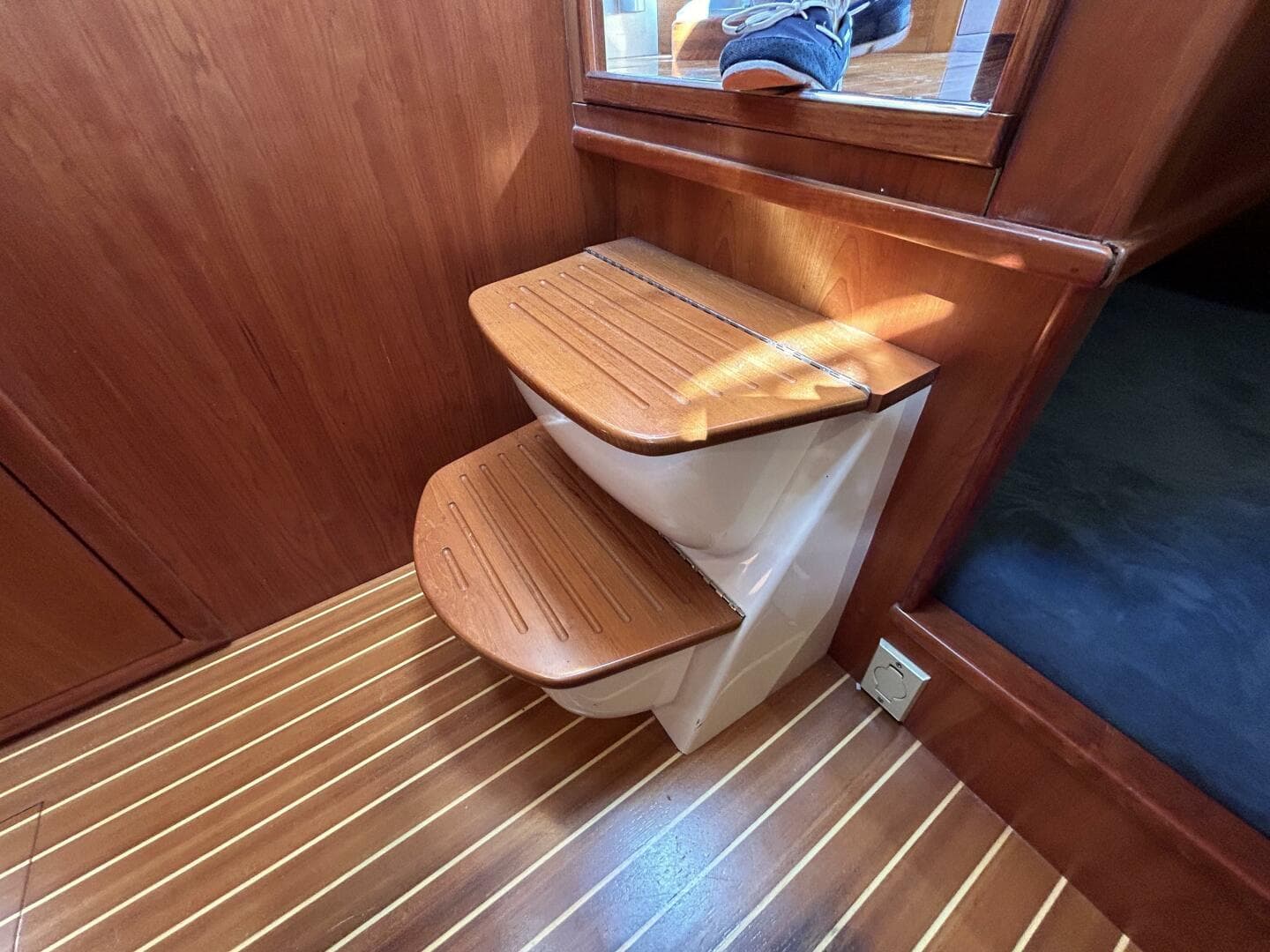 2008 Rivolta 45 — photo 30