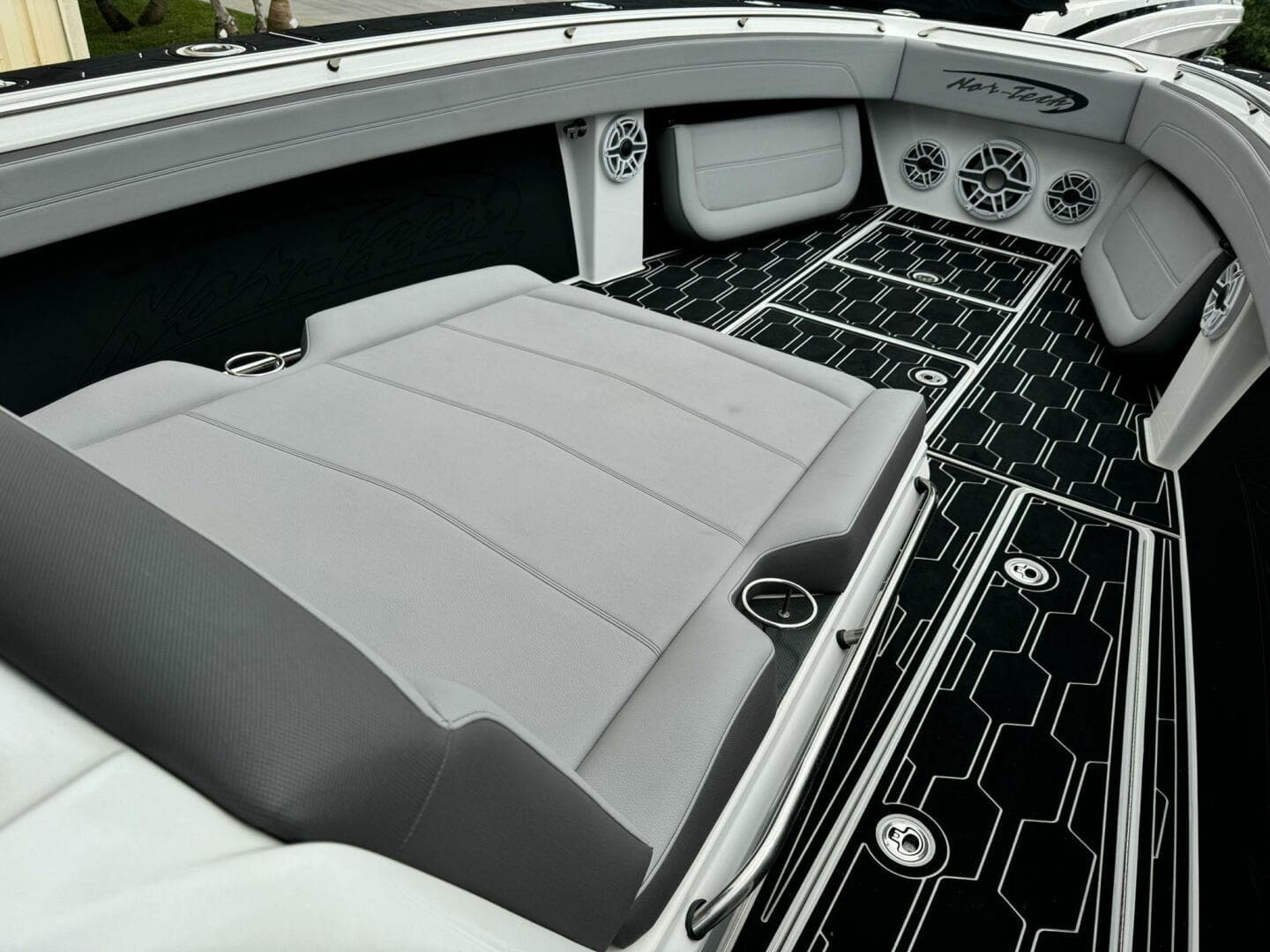 2024 Nor-Tech 392 Super Fish — photo 55