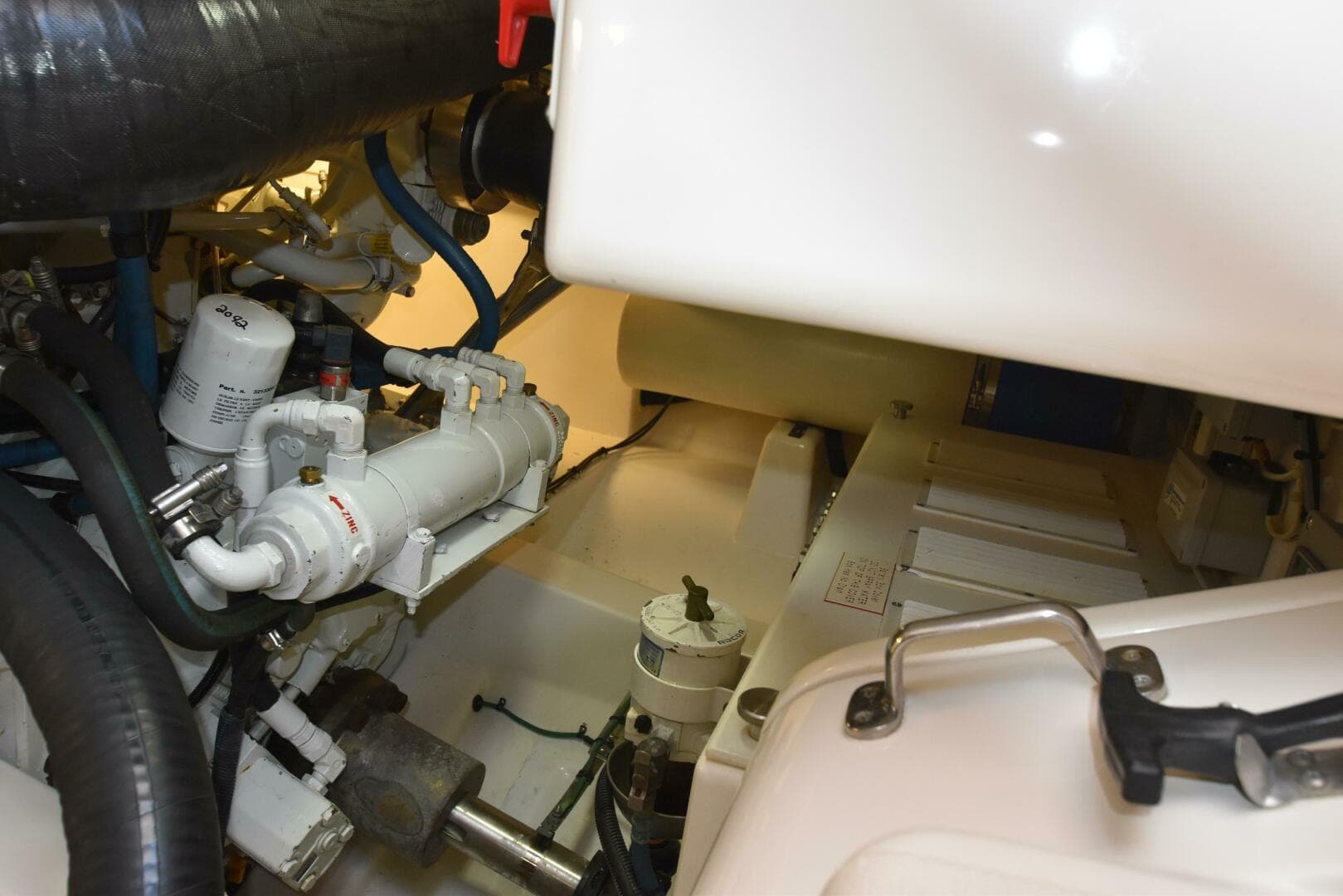 2008 Cabo 43 Convertible — photo 63