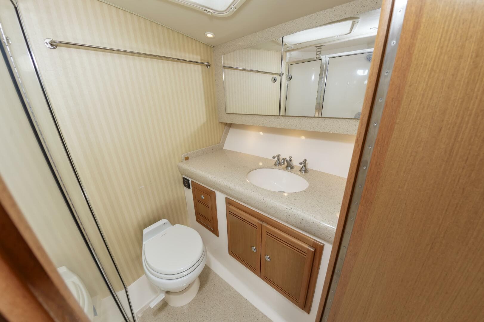 2008 Cabo 43 Convertible — photo 43