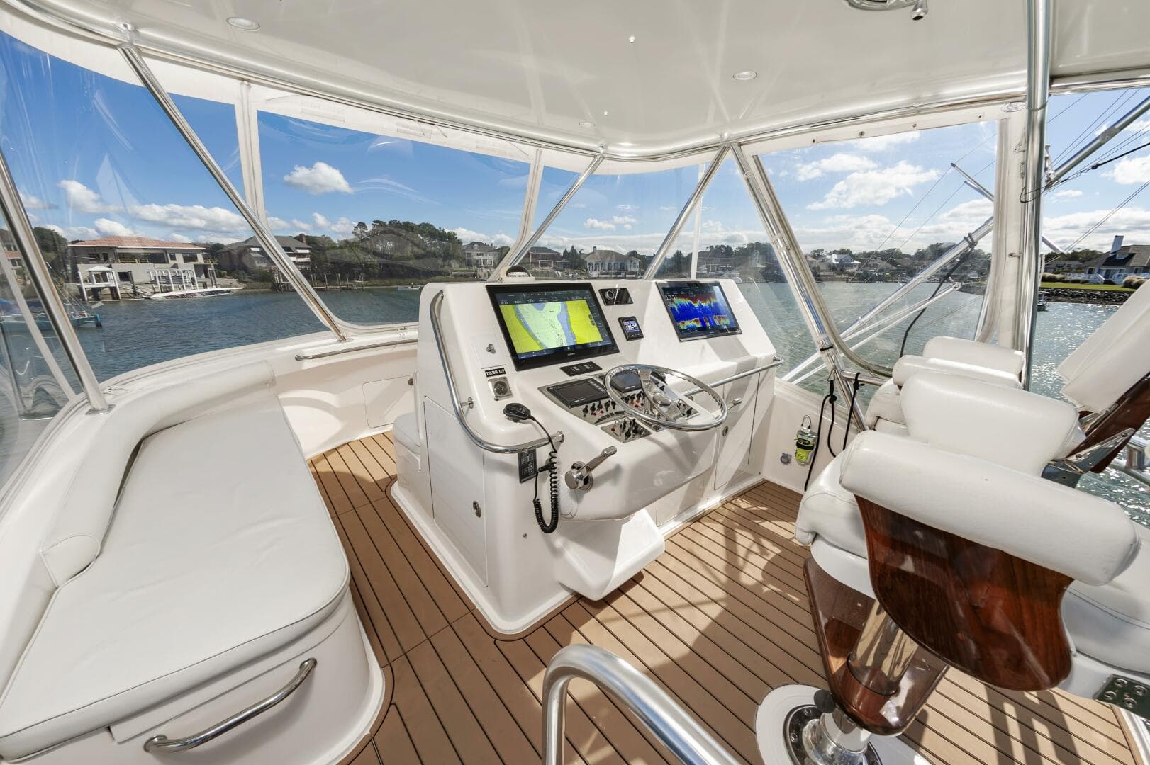 2008 Cabo 43 Convertible — photo 9