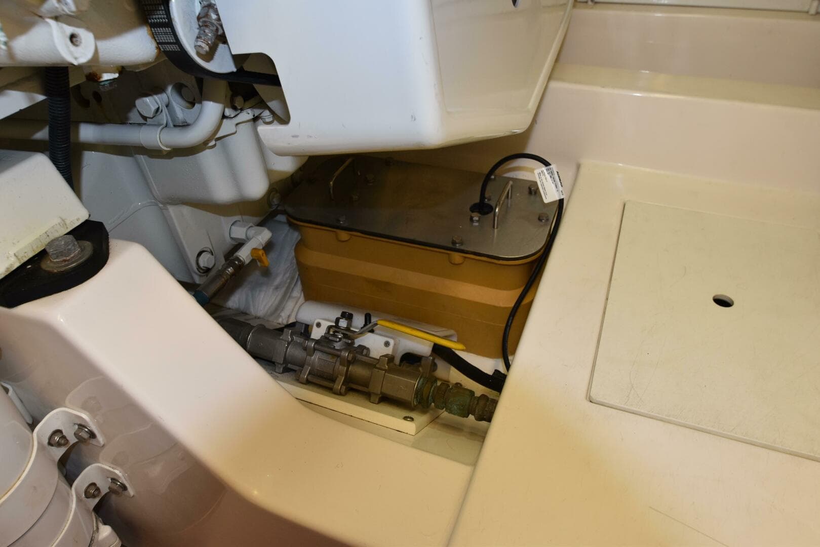 2008 Cabo 43 Convertible — photo 69