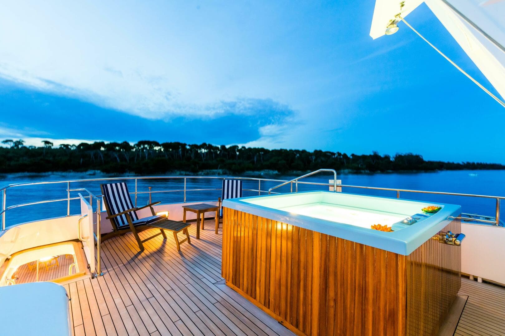 1983 Benetti — photo 35