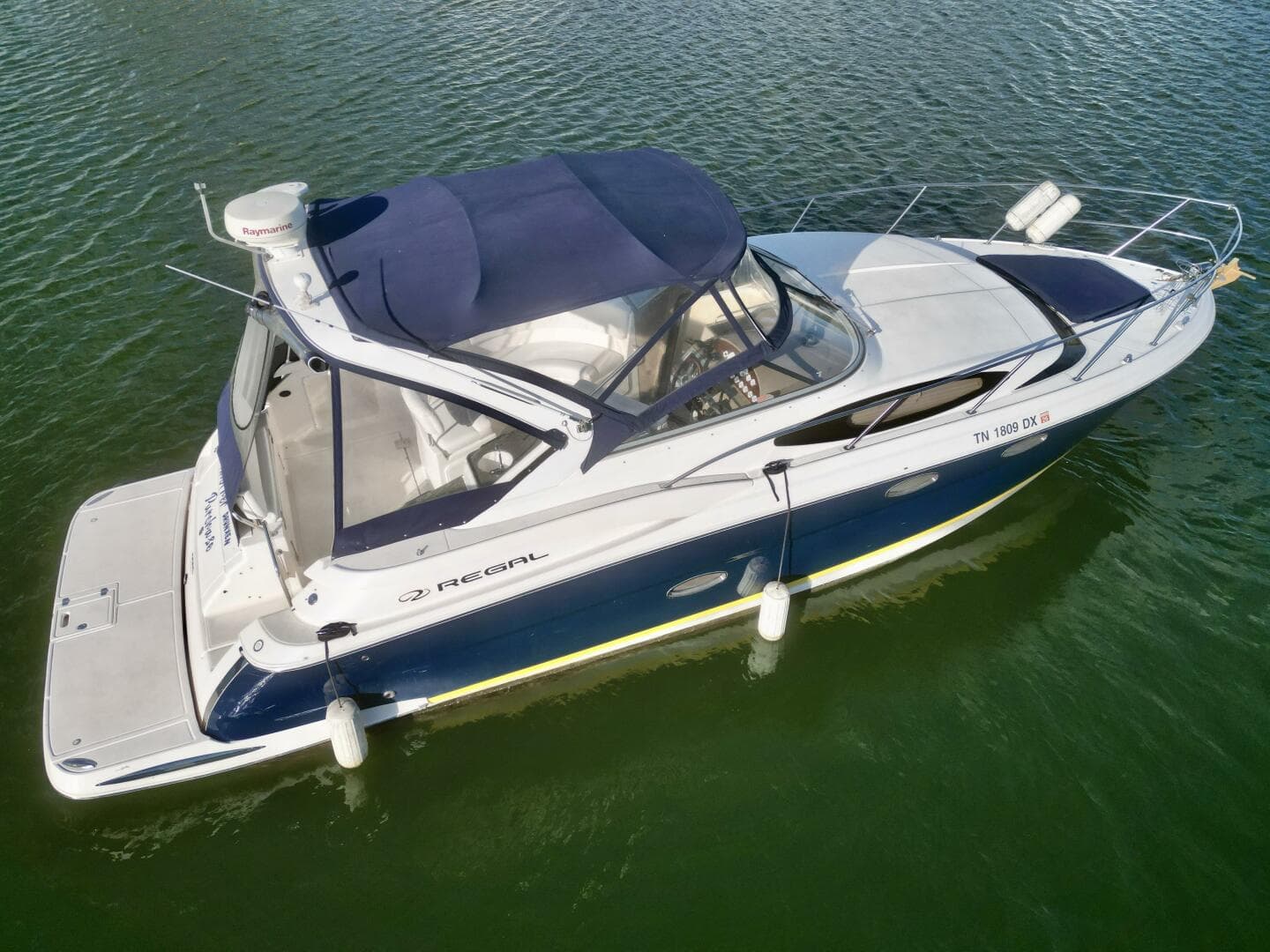 2006 Regal 3360 Window Express — photo 5