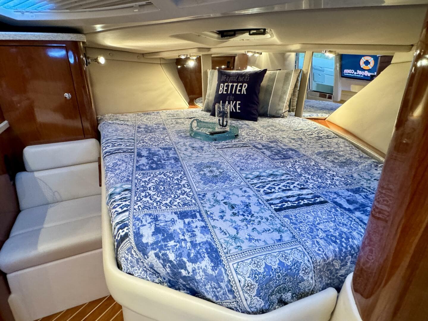 2006 Regal 3360 Window Express — photo 43