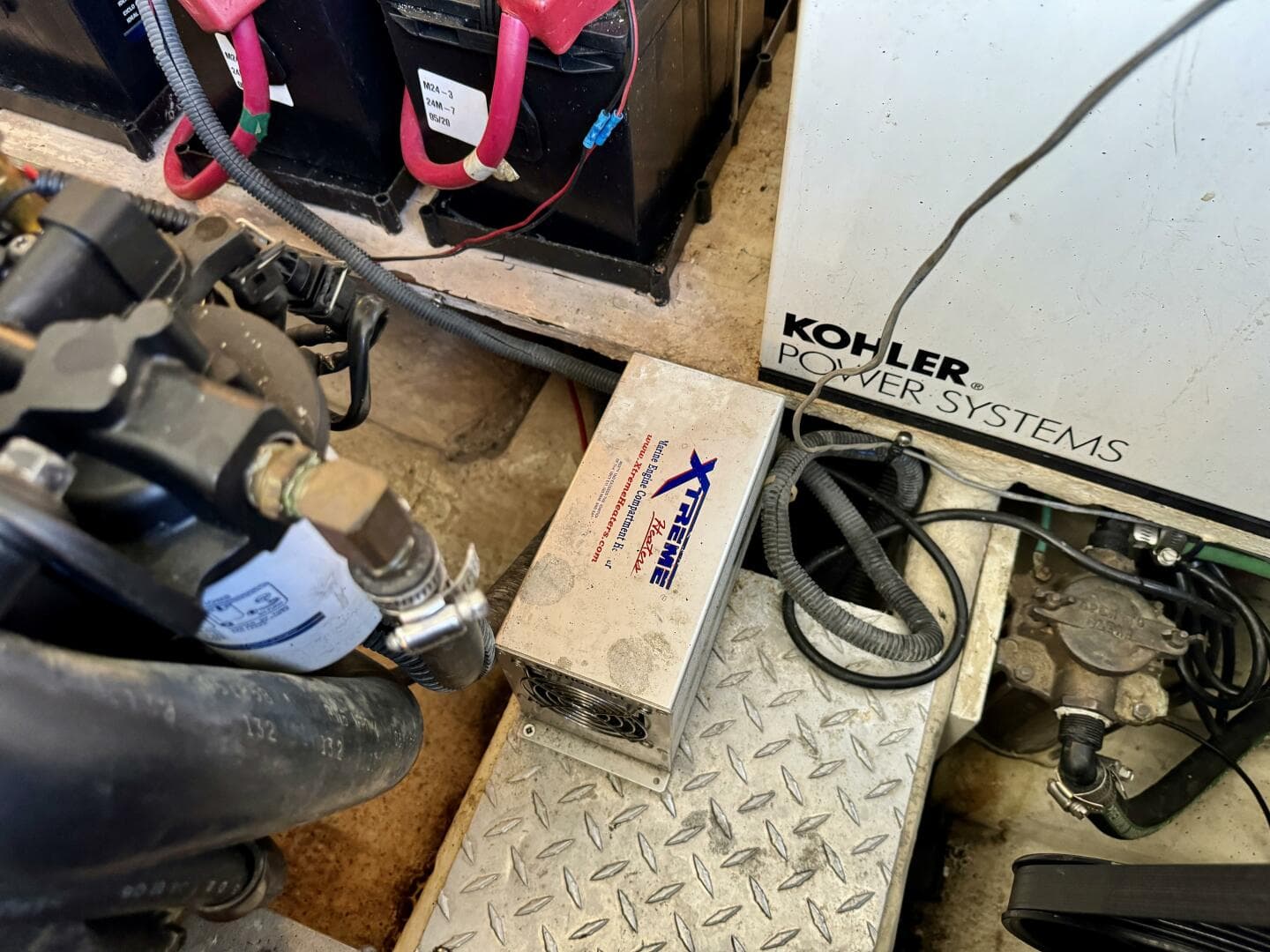 2006 Regal 3360 Window Express — photo 90