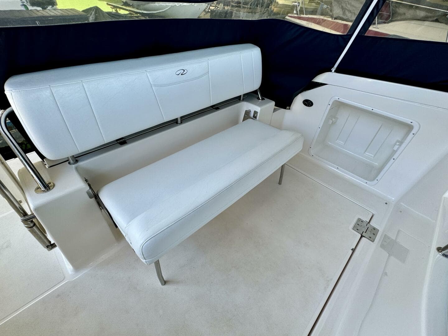 2006 Regal 3360 Window Express — photo 82