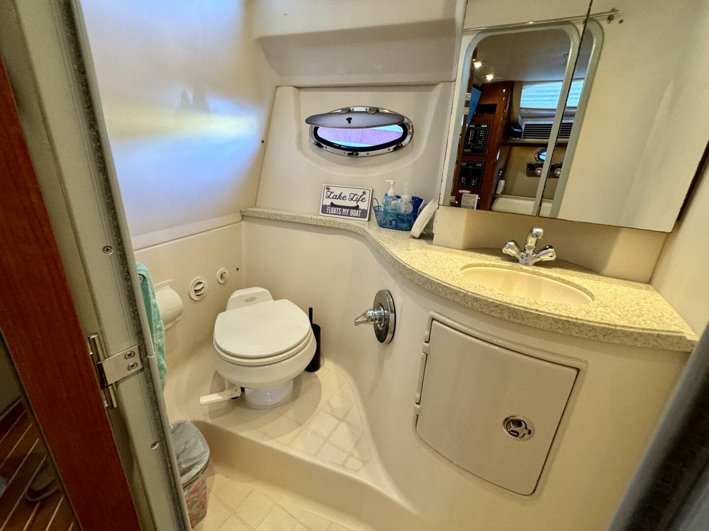 2006 Regal 3360 Window Express — photo 66