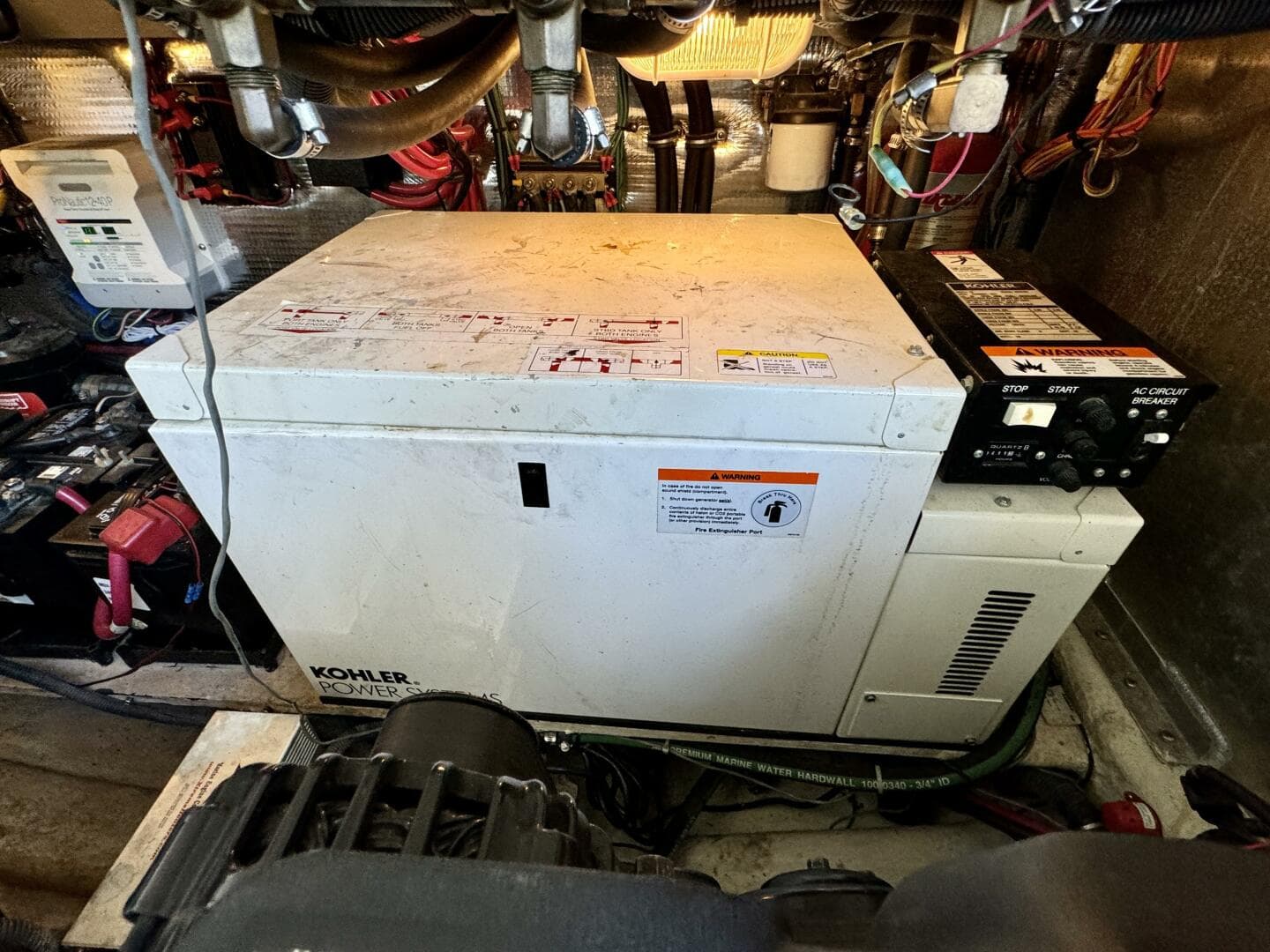 2006 Regal 3360 Window Express — photo 89