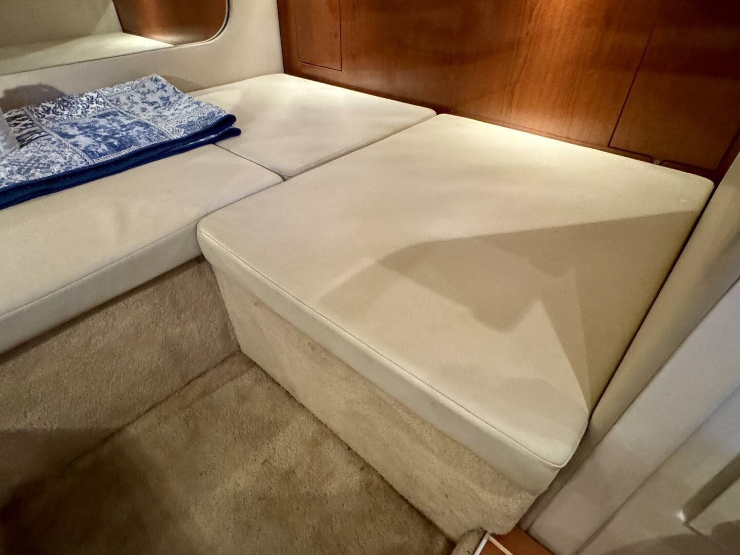 2006 Regal 3360 Window Express — photo 49