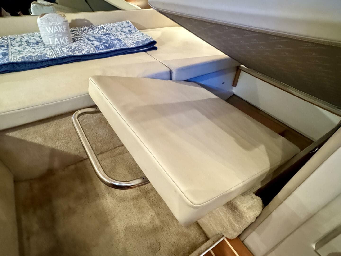 2006 Regal 3360 Window Express — photo 51