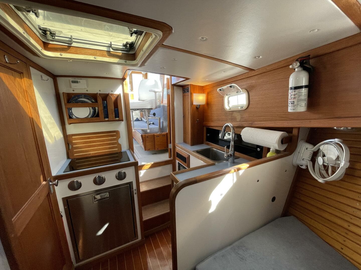 1988 Ellis Extended Pilothouse — photo 26