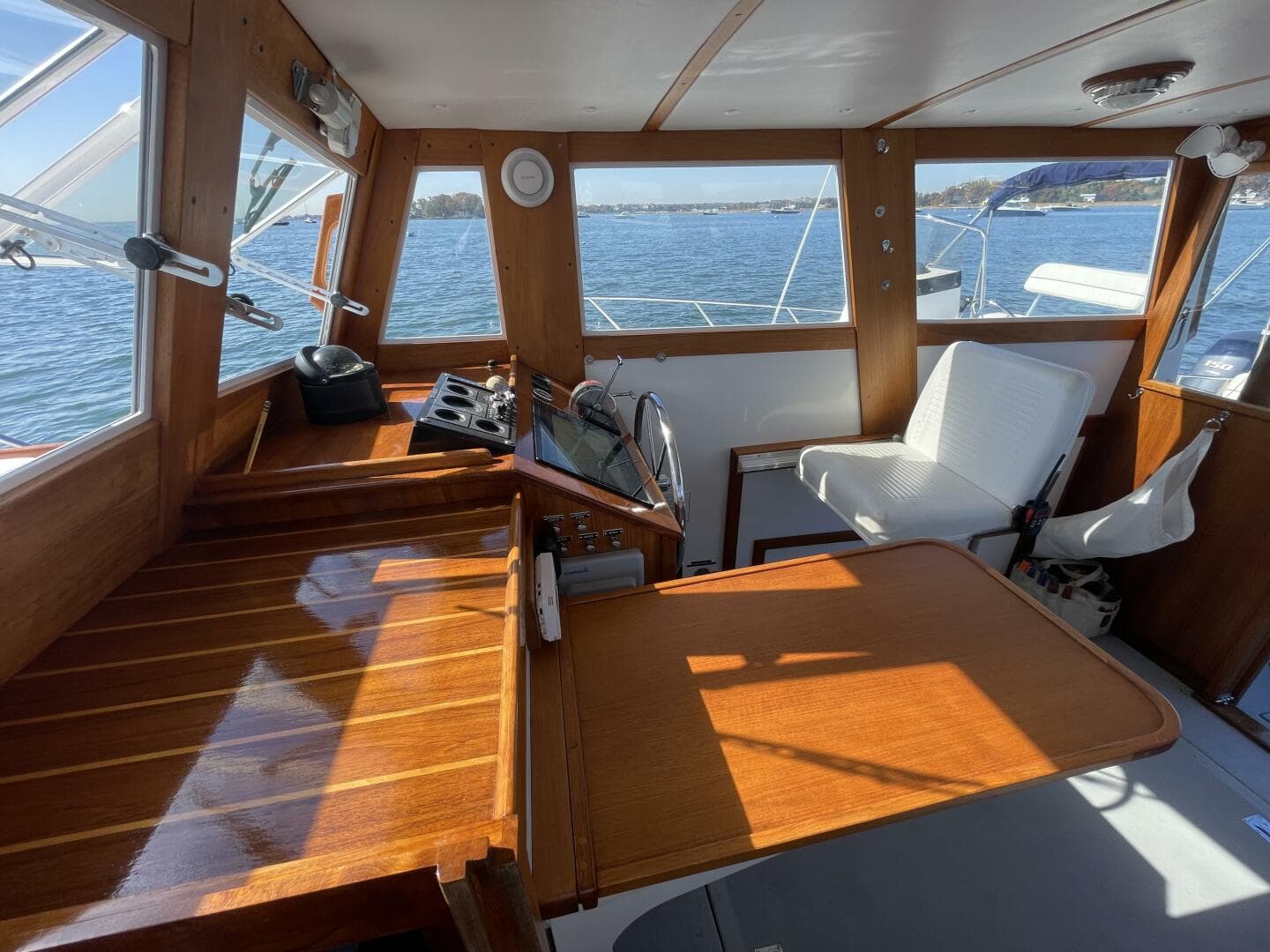 1988 Ellis Extended Pilothouse — photo 20
