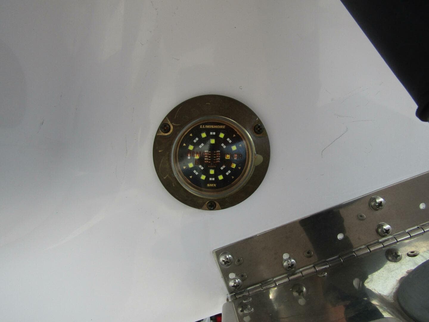 2024 Axopar 37 Sun Top — photo 8