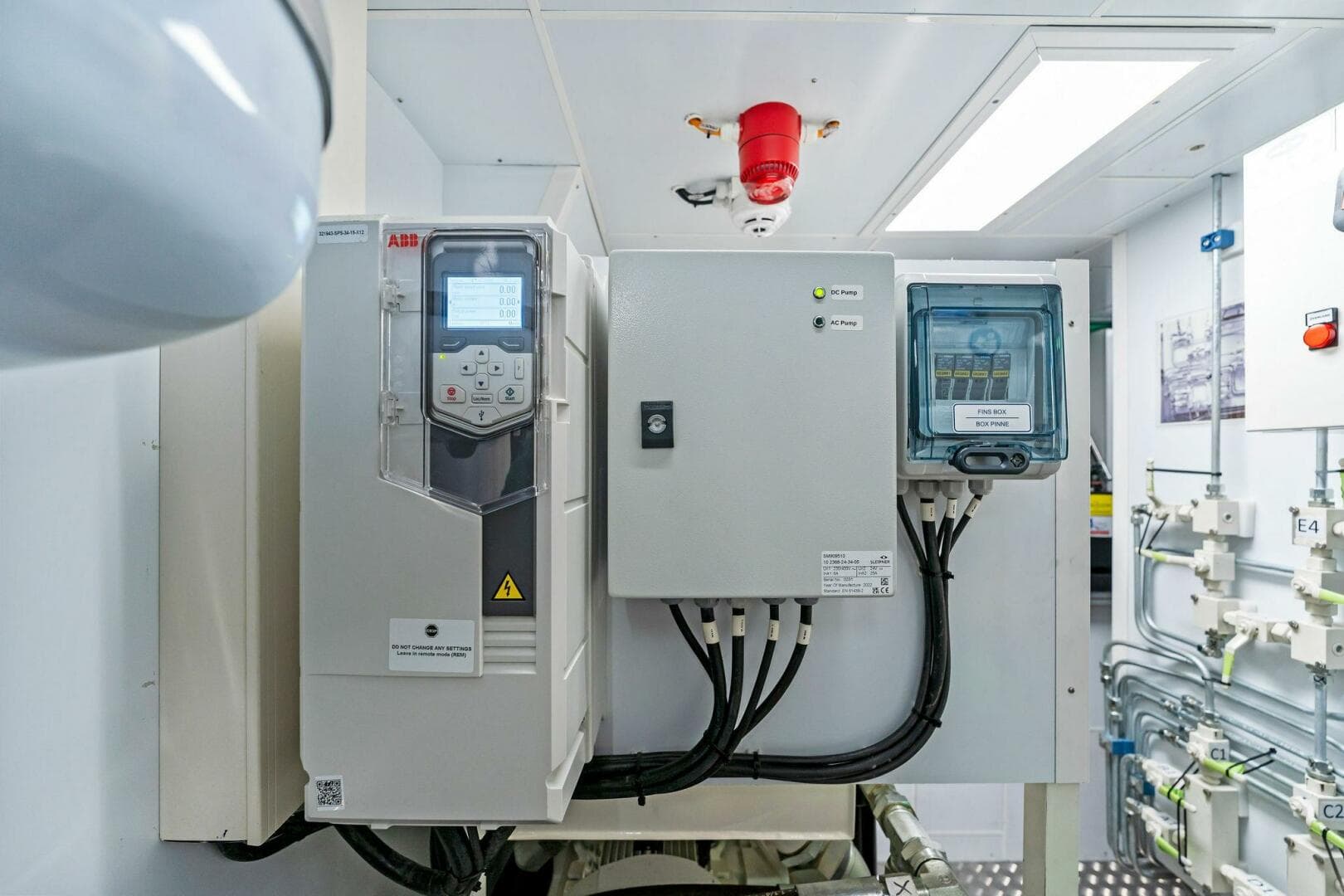 2024 Custom Line 33 Navetta — photo 110