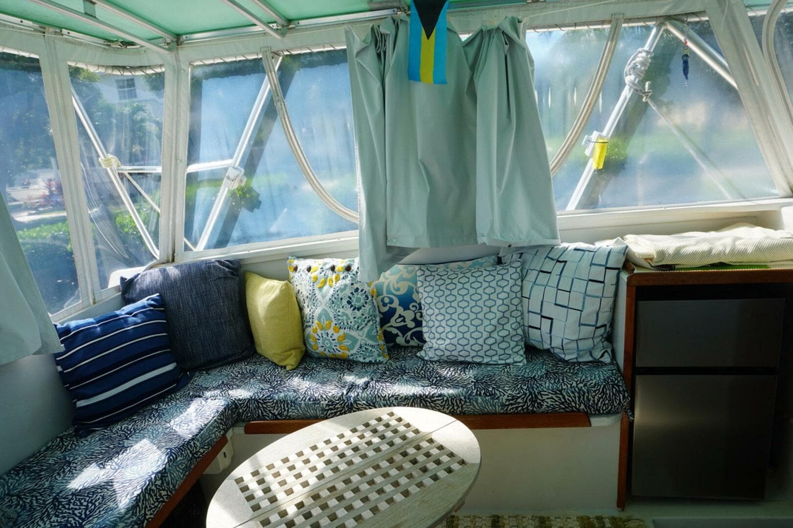 2005 Custom Michael Fritz 34 Pilothouse — photo 7