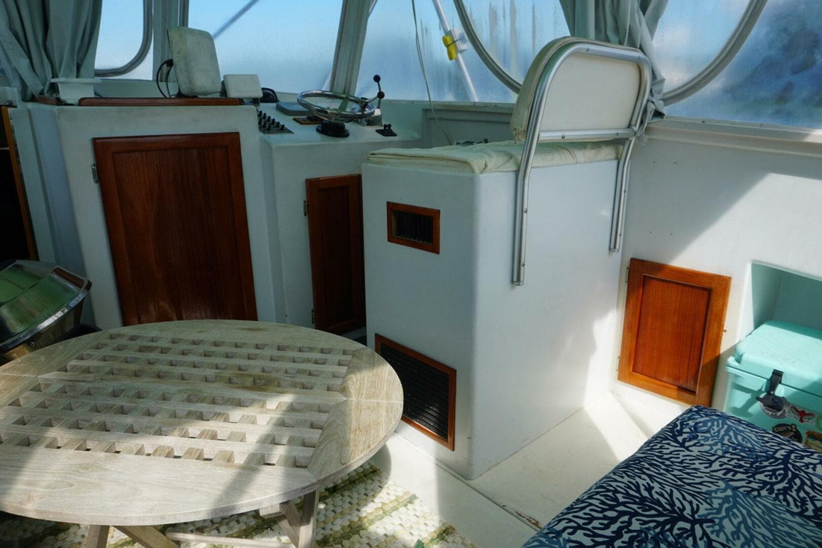 2005 Custom Michael Fritz 34 Pilothouse — photo 6