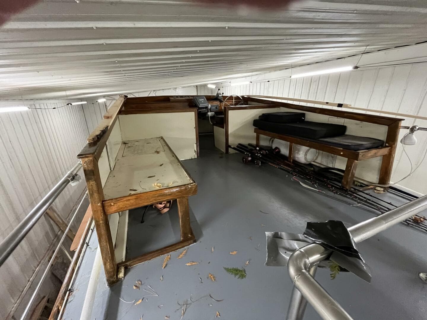 1976 Bass Harbor Boat Co Flybridge Cruiser — photo 19