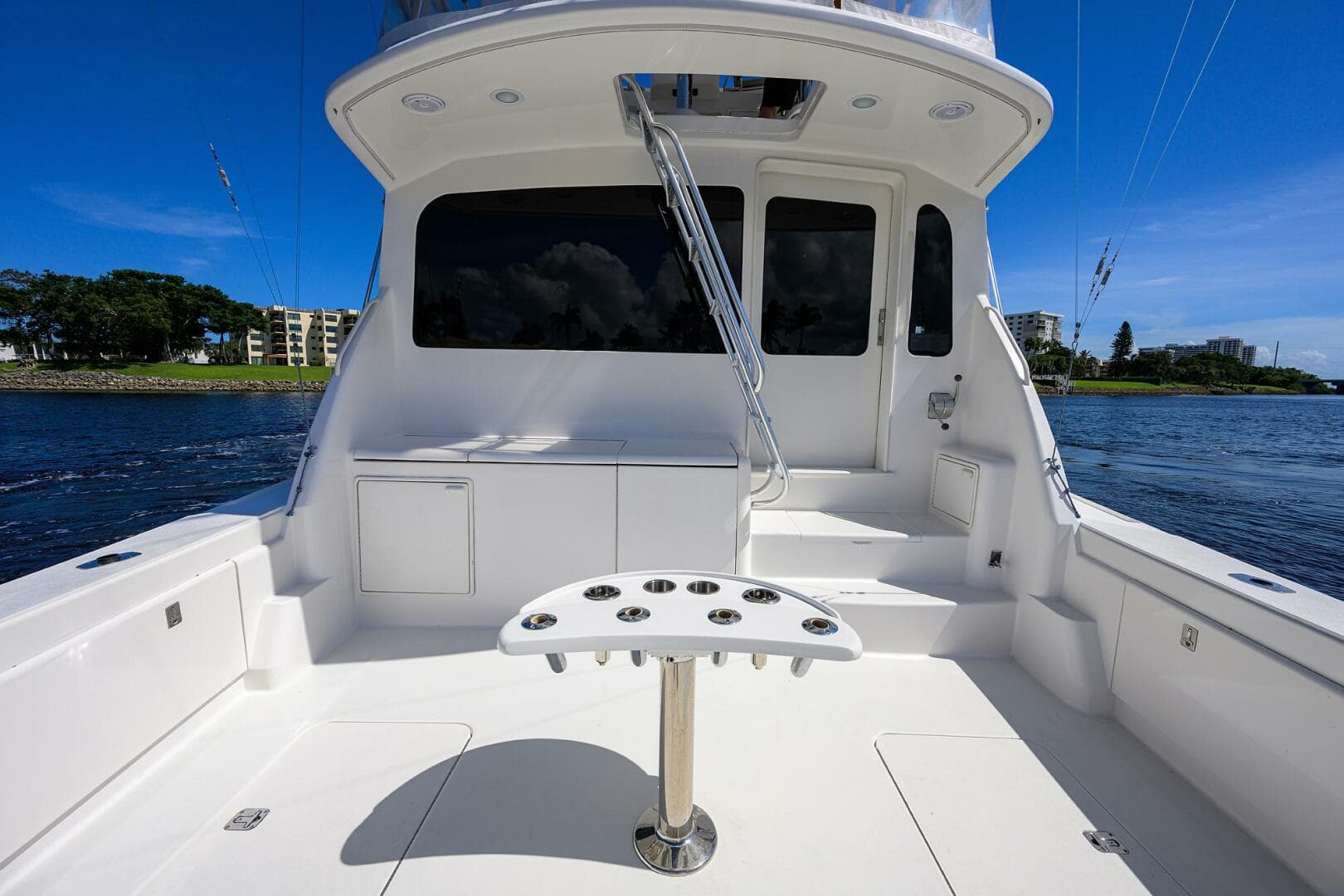 2004 Ocean Yachts 50 Super Sport — photo 21