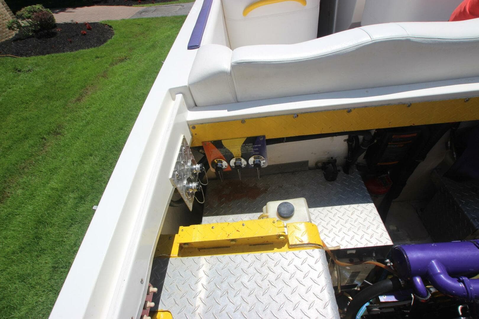 2001 Cigarette Rough Rider — photo 25