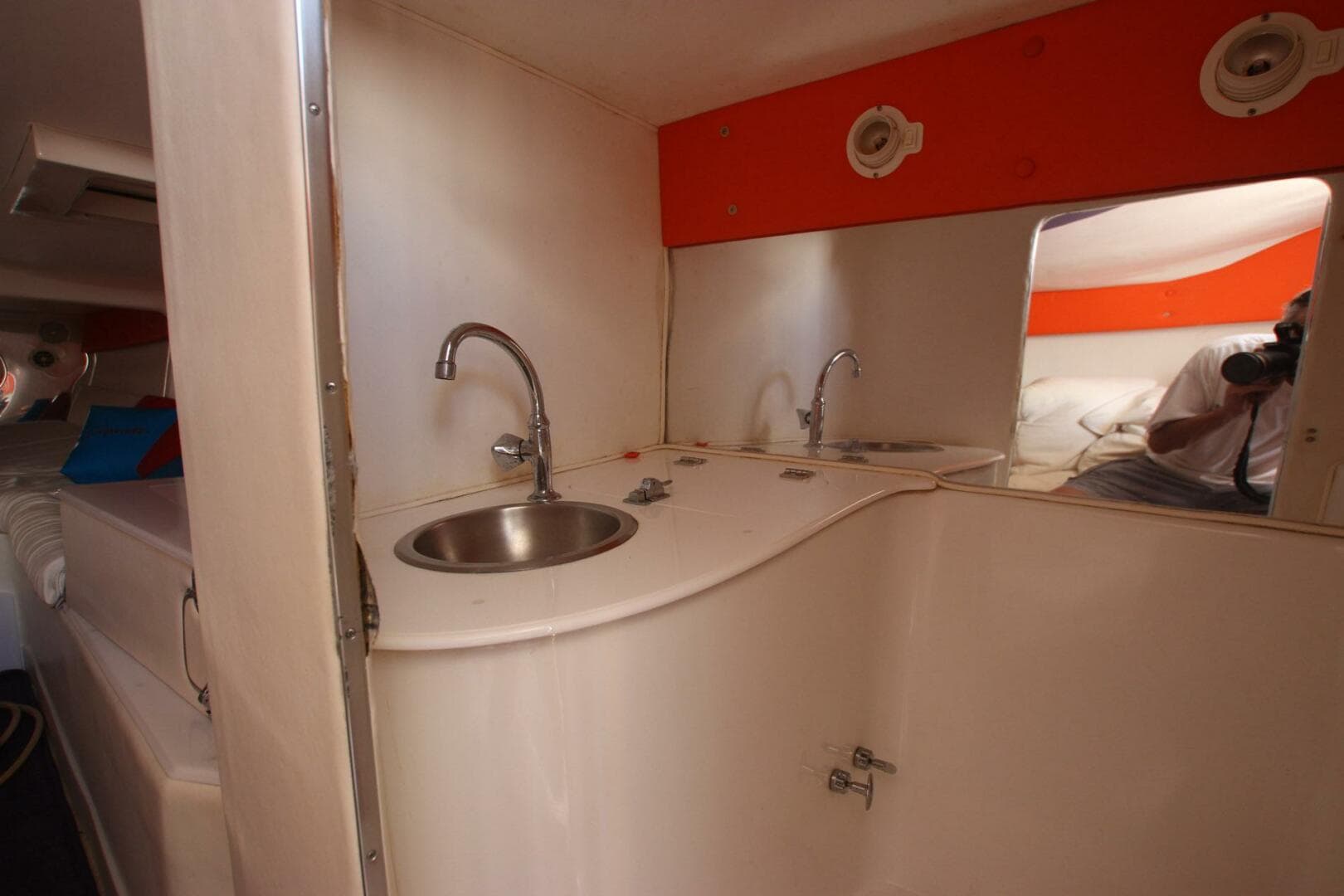 2001 Cigarette Rough Rider — photo 19