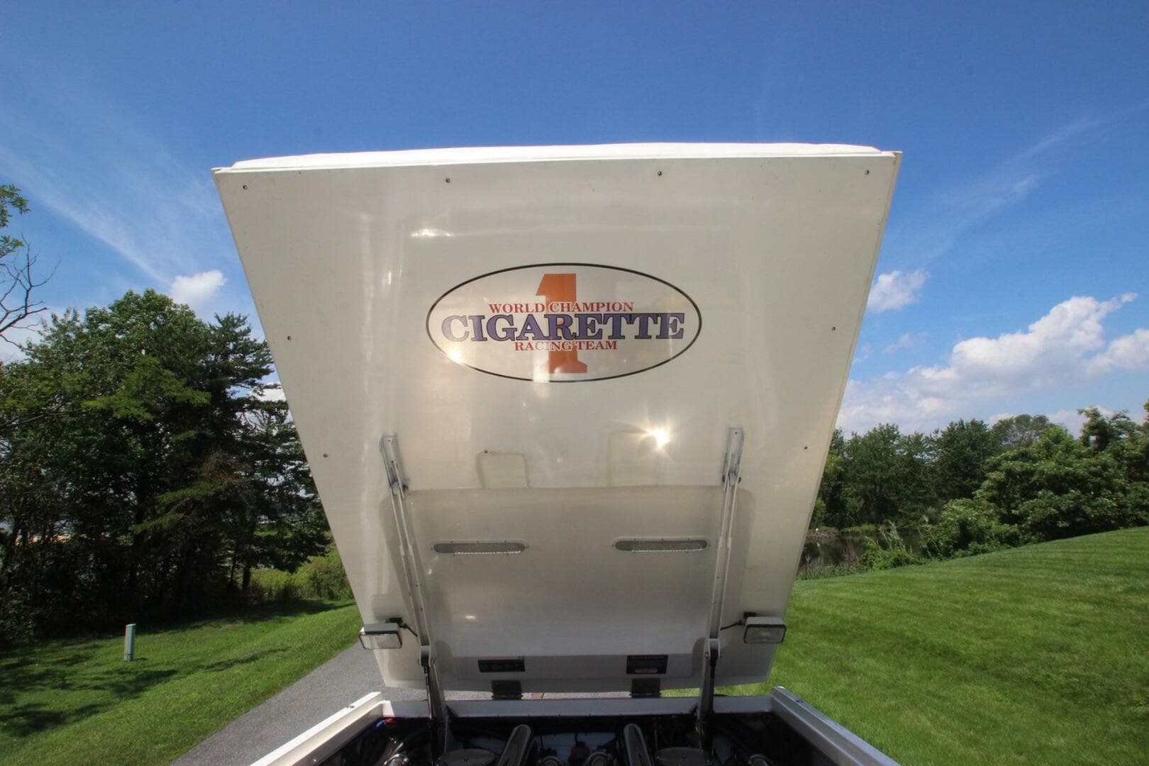 2001 Cigarette Rough Rider — photo 29