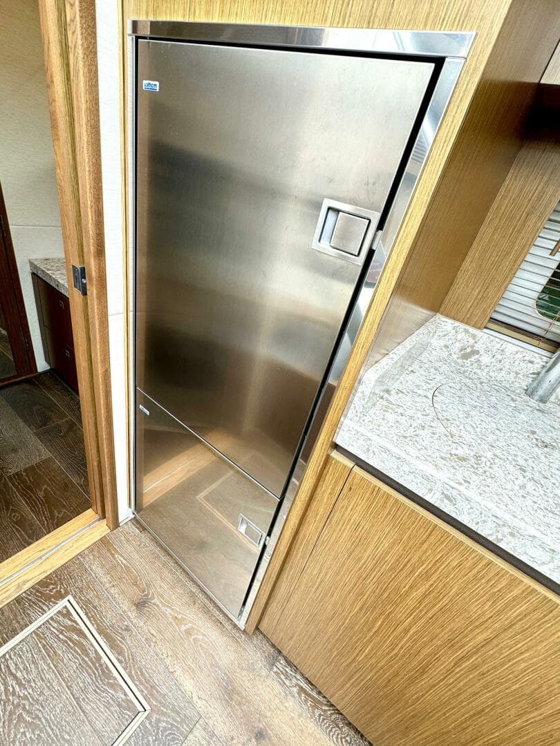 2017 Sea Ray 510 Sundancer — photo 33