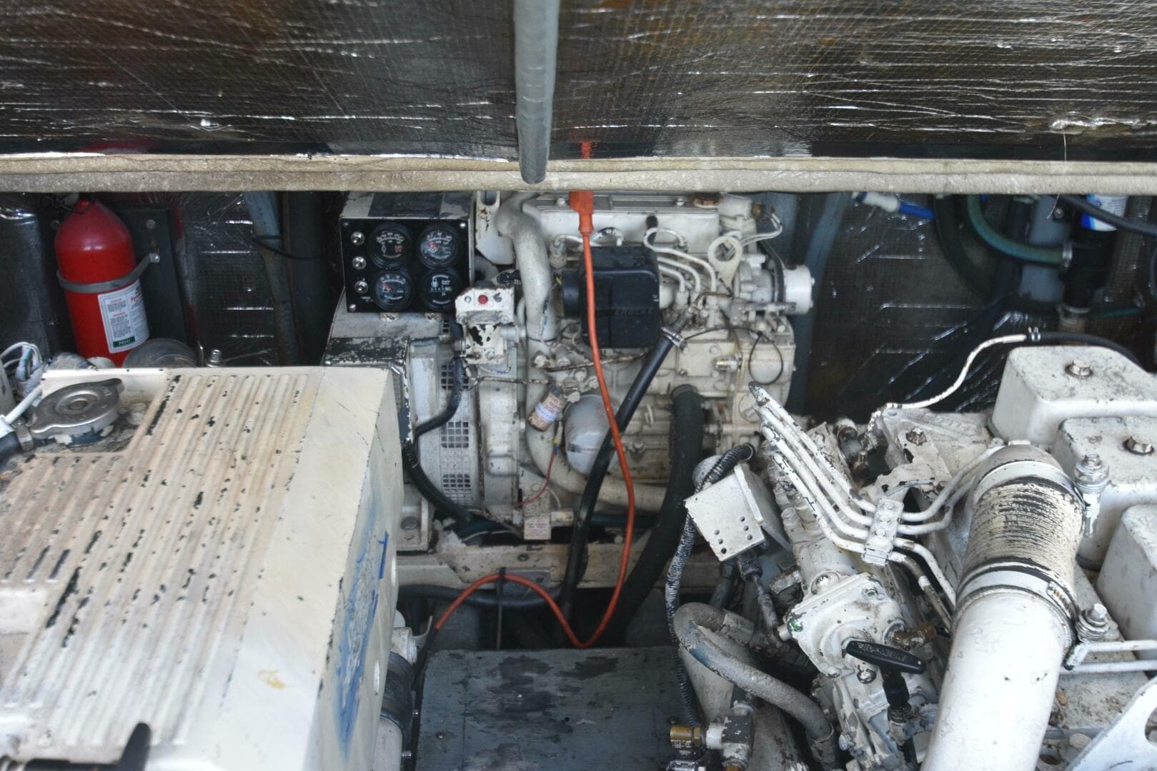 1999 Carolina Classic 28 Express — photo 11