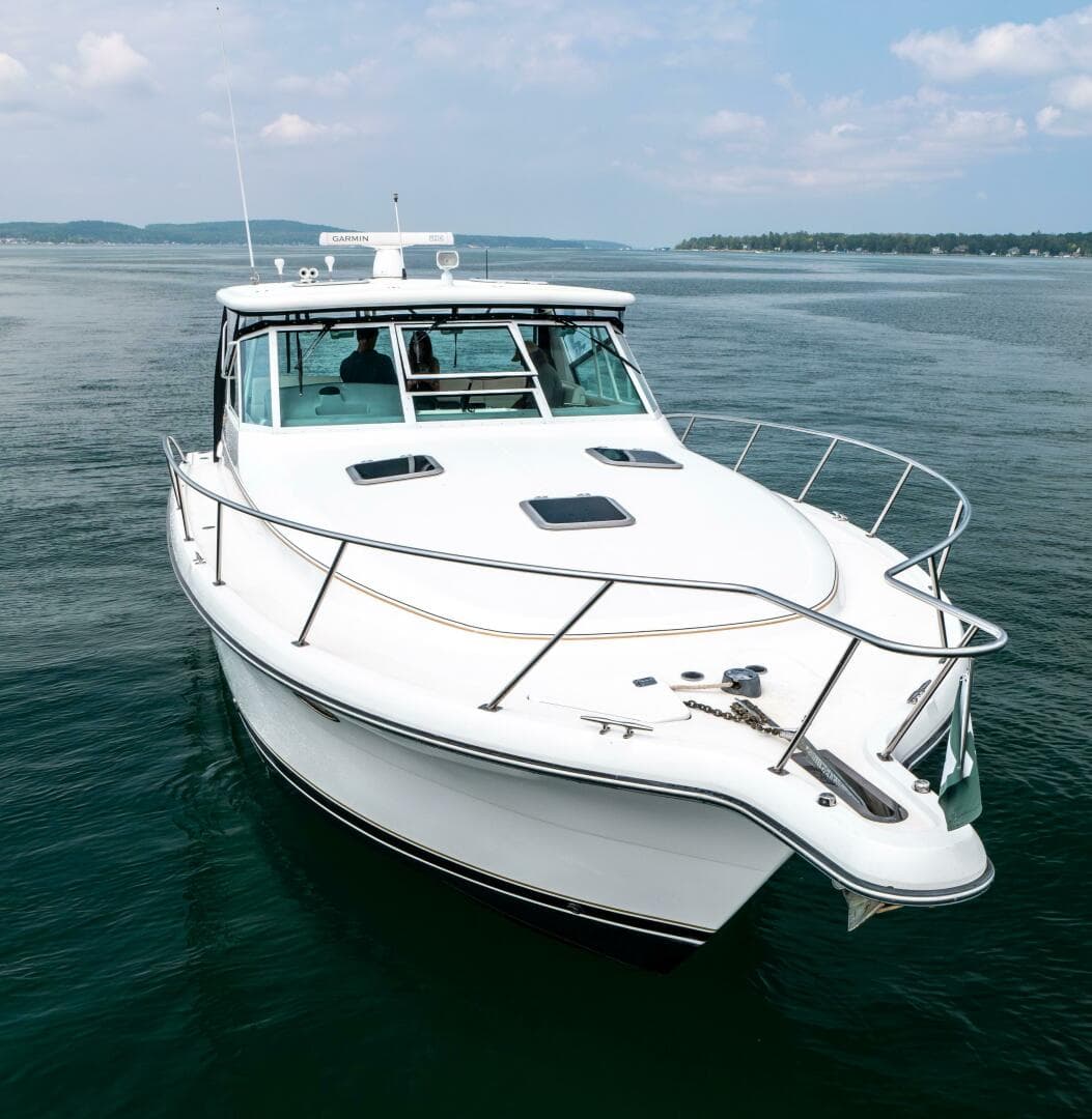 2002 Tiara Yachts 4100 Open — photo 9