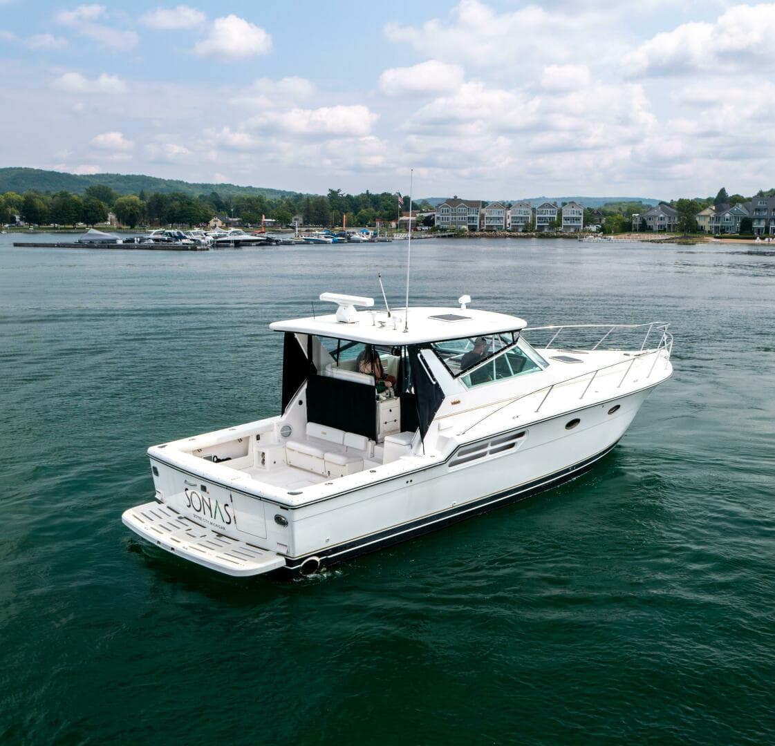 2002 Tiara Yachts 4100 Open — photo 5