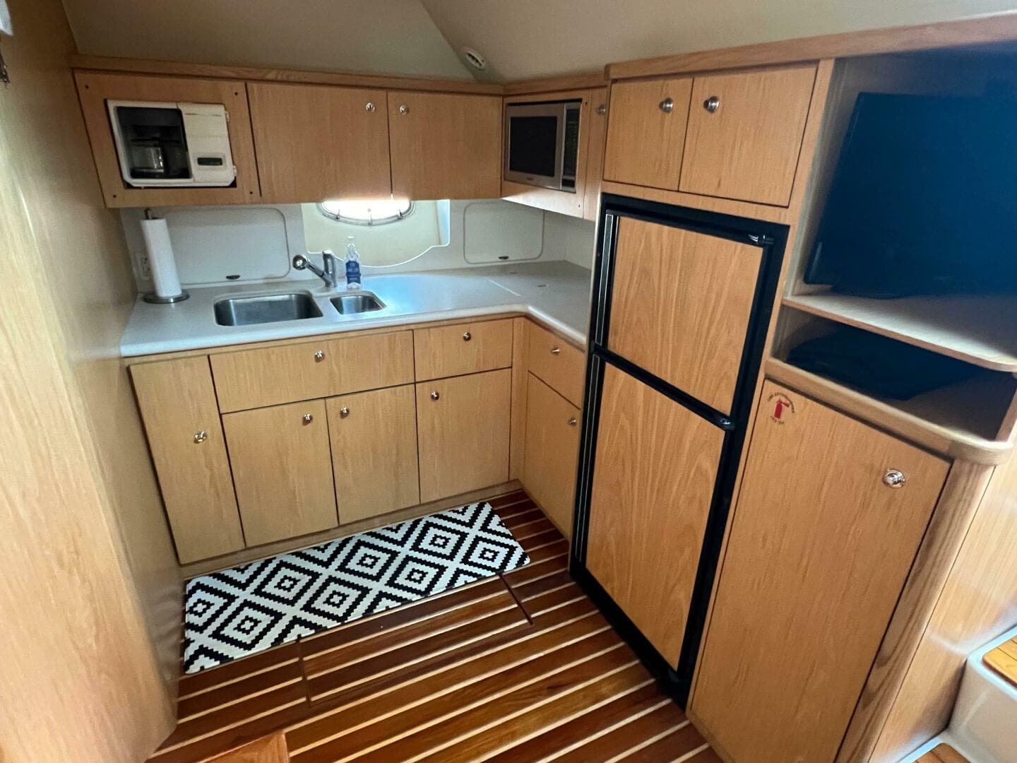 2002 Tiara Yachts 4100 Open — photo 4